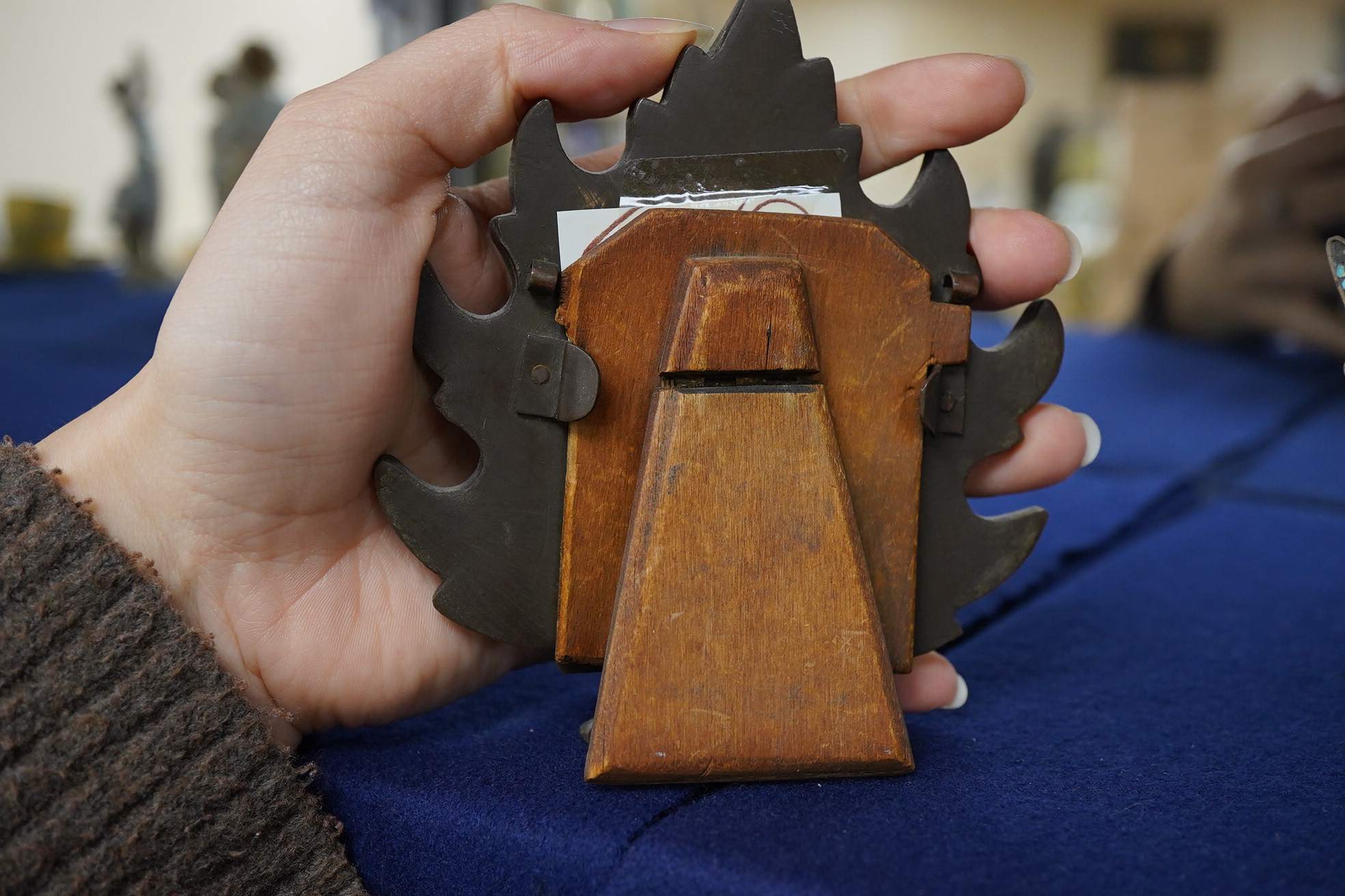 Two miniature turquoise inlaid easel frames and a similar box, largest 18cm high